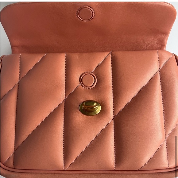Coach Madison Quilted Leather Pillow Bag Chain Pink Coral - Picture 11 of 15